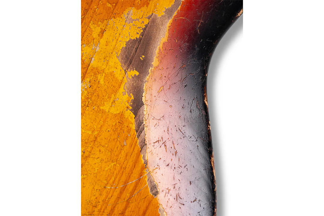 Fender Custom Shop 1964 Jazz Bass, Heavy Relic, Aged 3 Tone Sunburst, Masterbuilt by Andy Hicks - Image 4