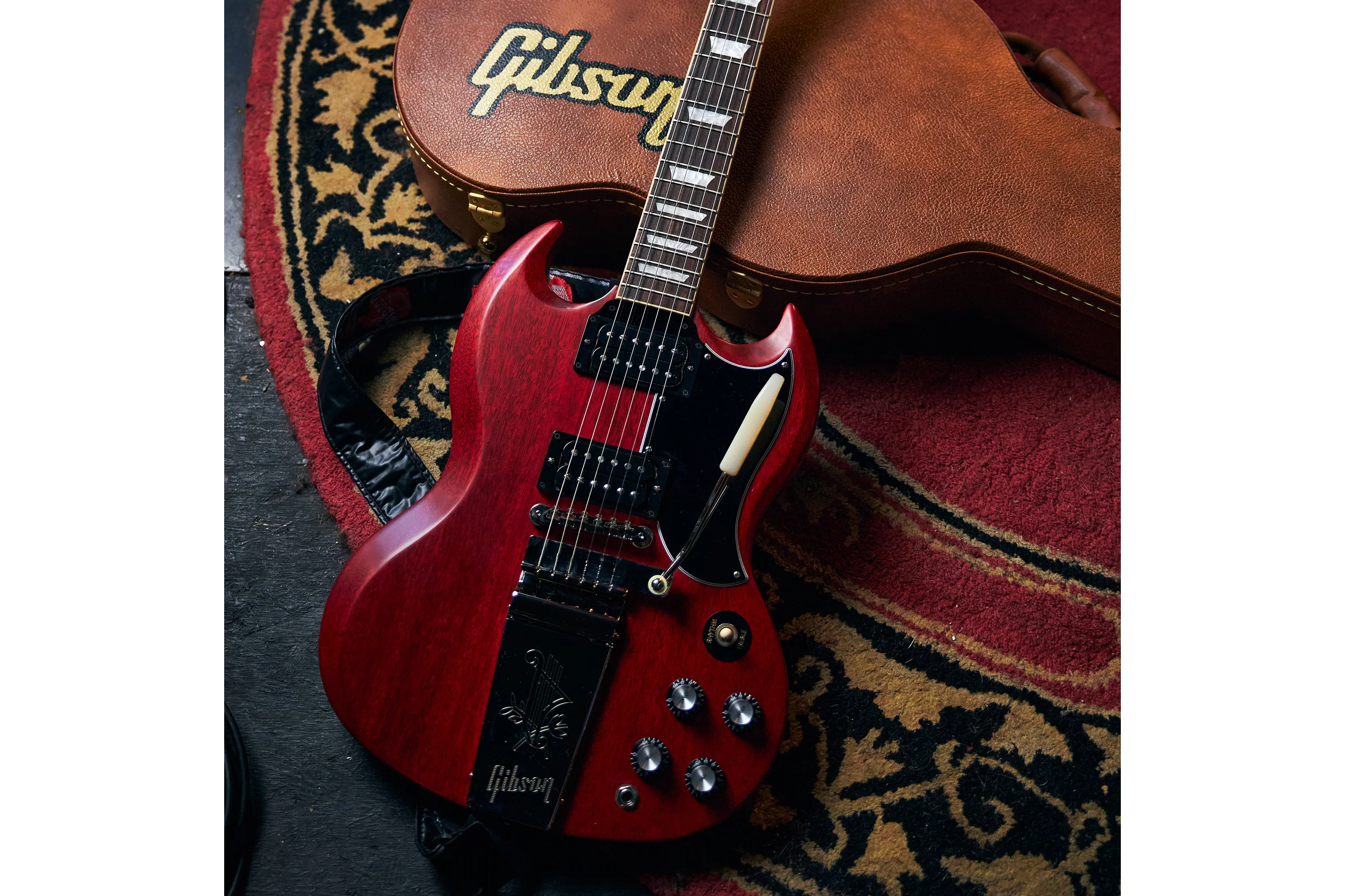 Gibson SG Standard '61 Faded Maestro Vibrola - Image 8