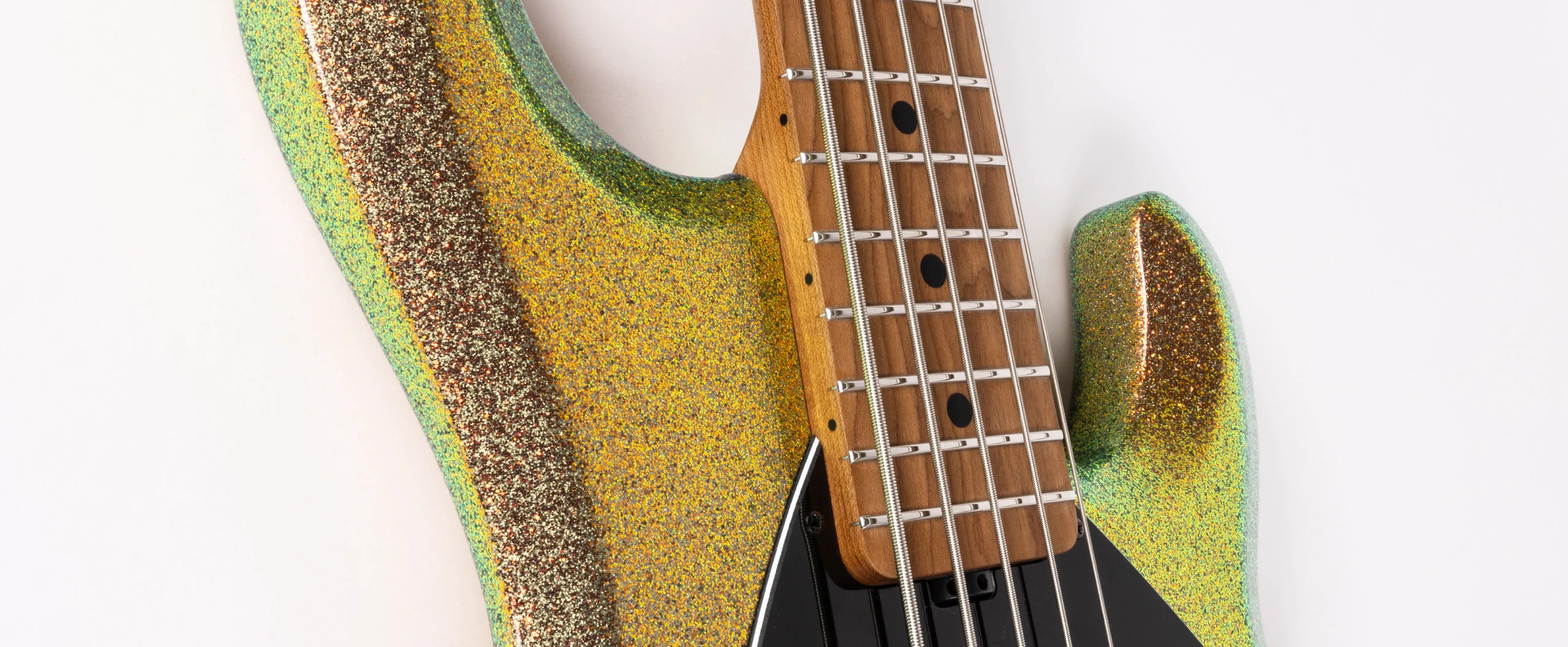 Music Man DarkRay 5 Bass, Gold Bar - Image 6