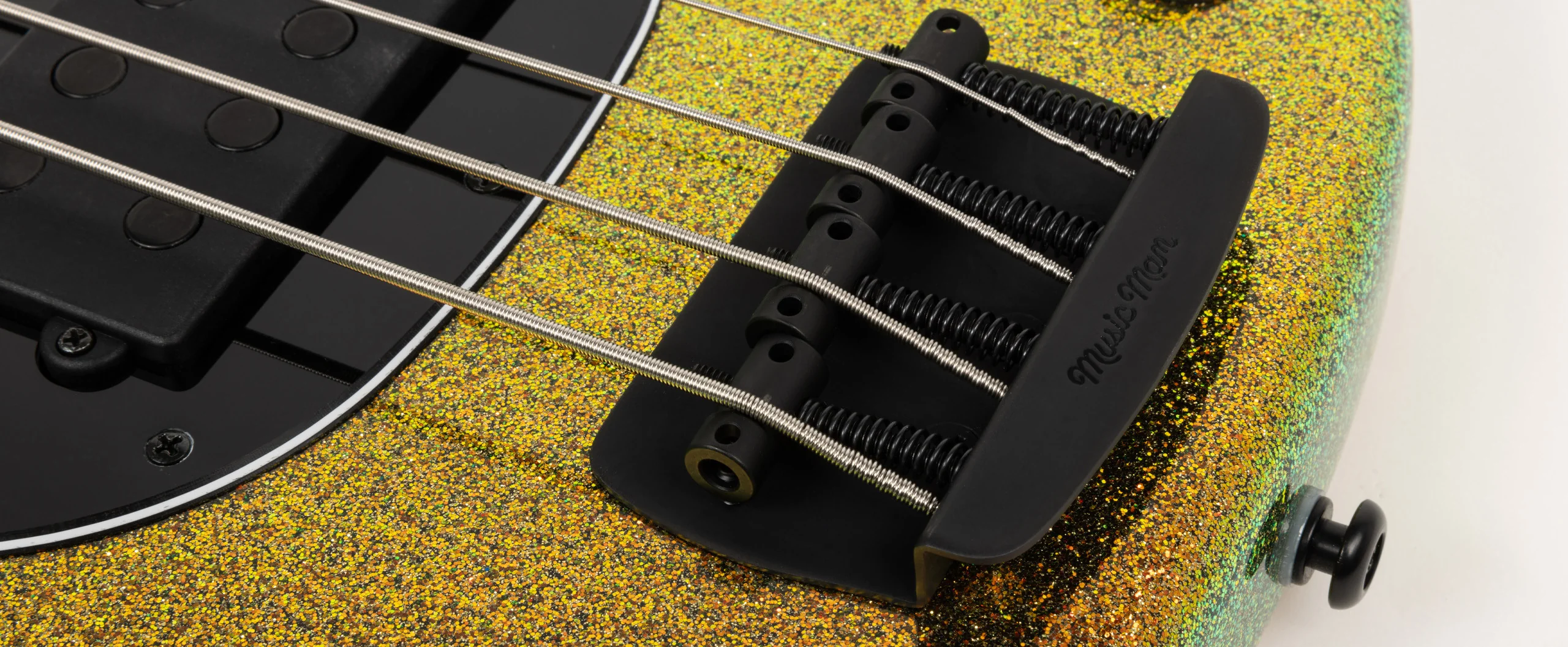 Music Man DarkRay Bass, Gold Bar - Image 6